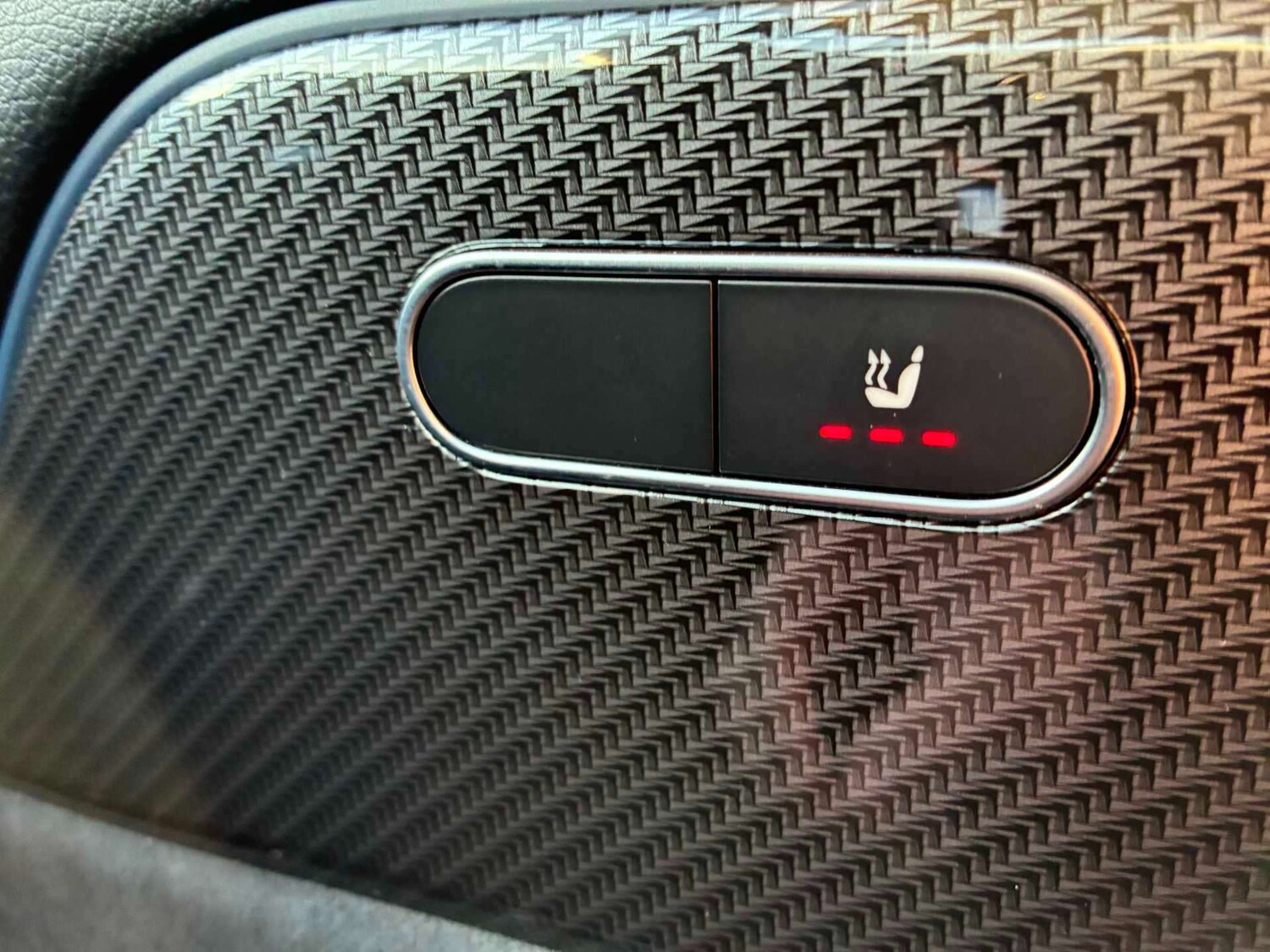 Used Mercedes-Benz GLB 2023 for sale - 78191903: Photo 28