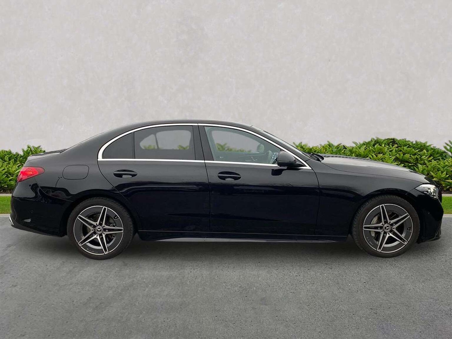 Used Mercedes-Benz C Class 2024 for sale - 78031800: Photo 3