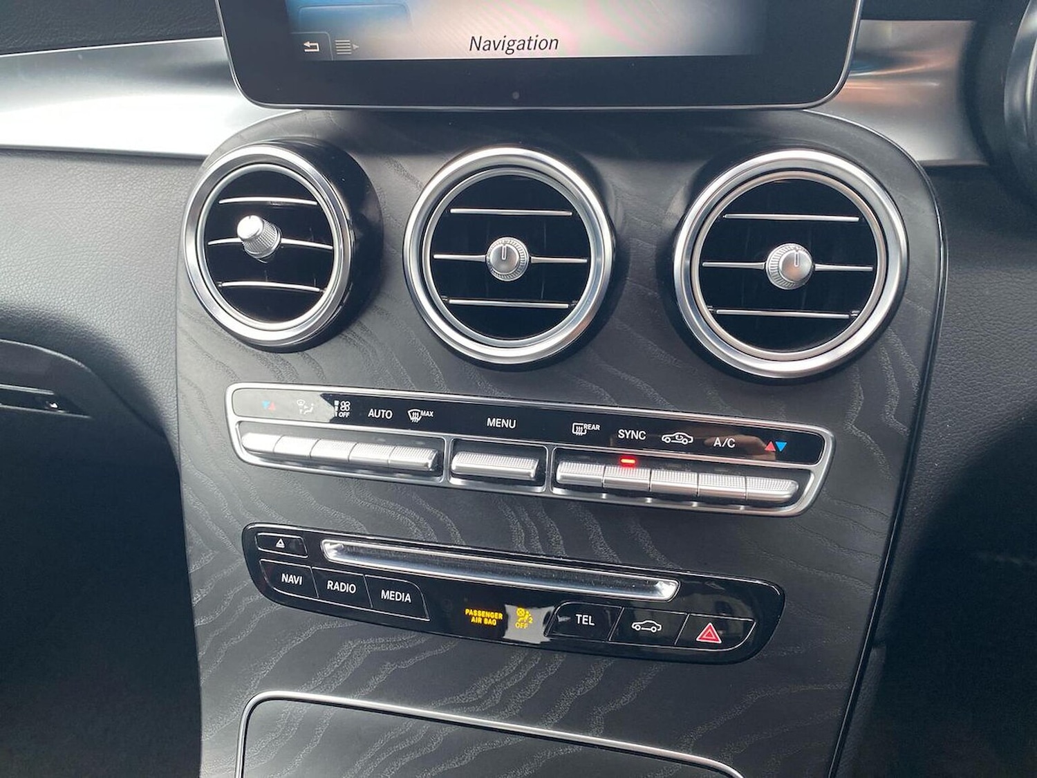 Used Mercedes-Benz GLC 2019 for sale - 76157204: Photo 12