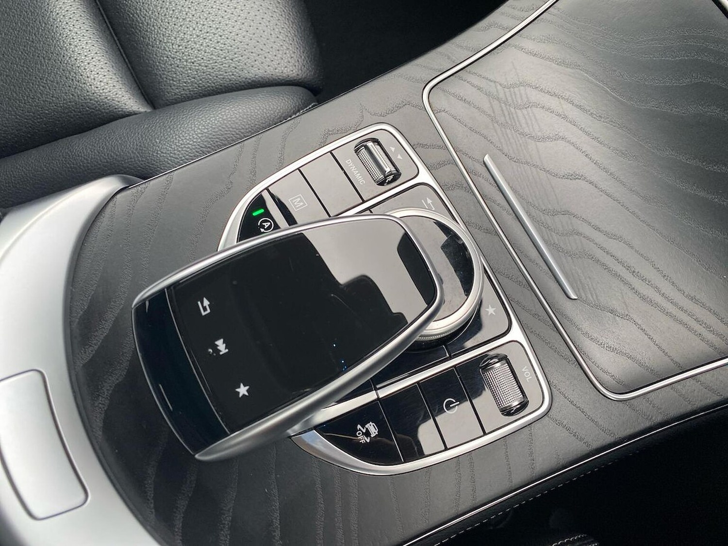 Used Mercedes-Benz GLC 2019 for sale - 76157204: Photo 13