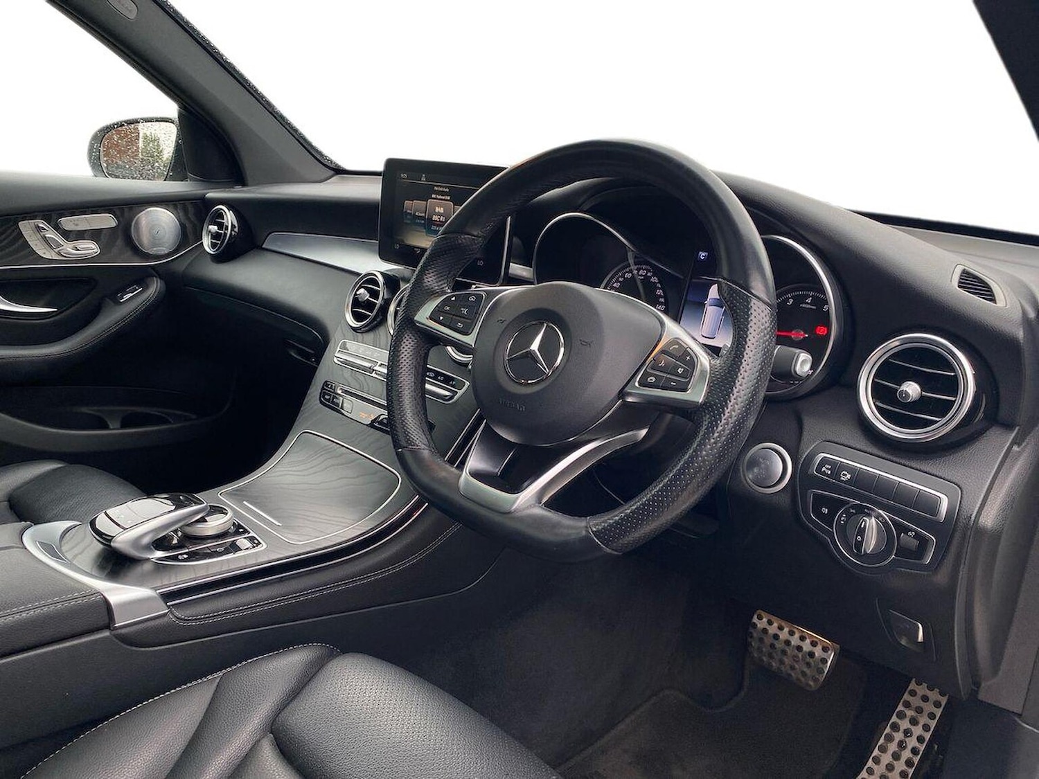 Used Mercedes-Benz GLC 2019 for sale - 76157204: Photo 15