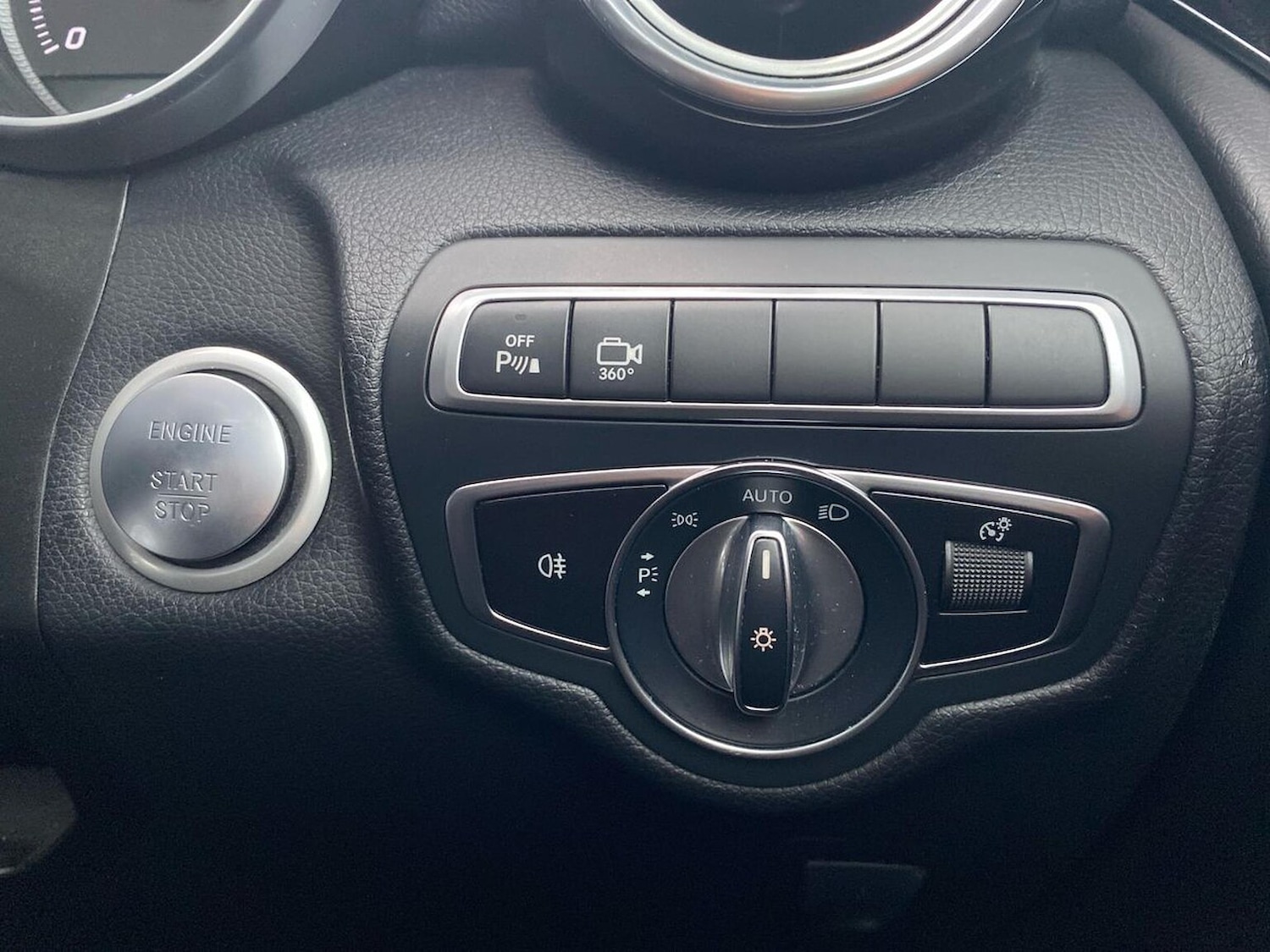 Used Mercedes-Benz GLC 2019 for sale - 76157204: Photo 22