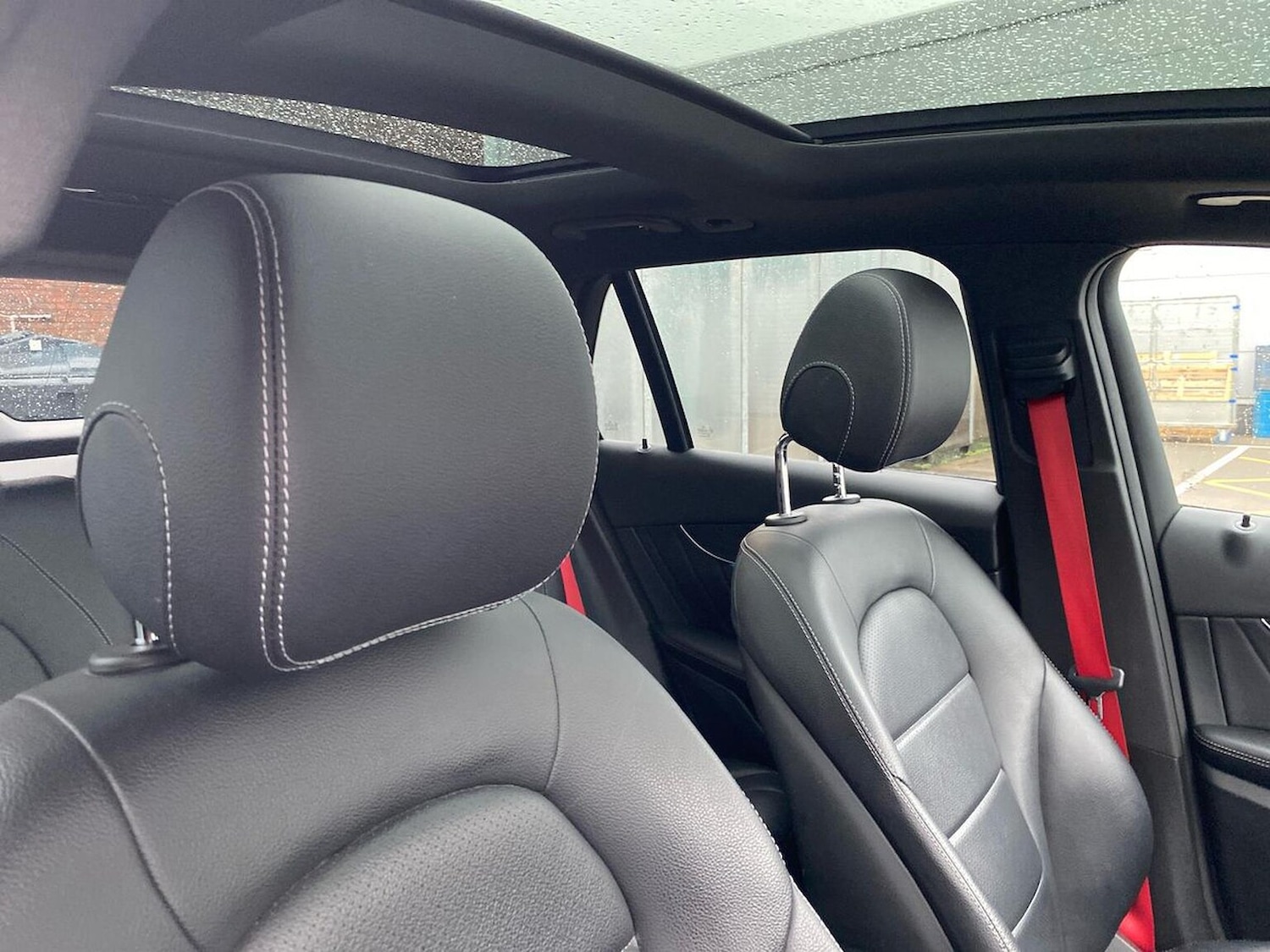 Used Mercedes-Benz GLC 2019 for sale - 76157204: Photo 39