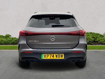 Used Mercedes-Benz EQA 2024 for sale - 76198357: Photo 4