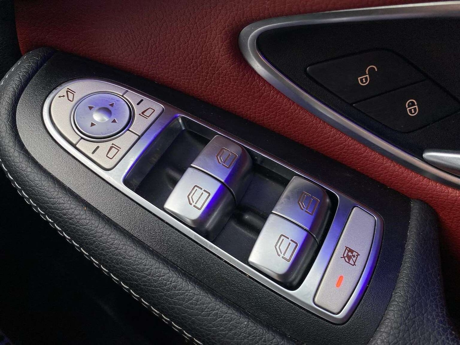 Used Mercedes-Benz GLC 2021 for sale - 77947334: Photo 21