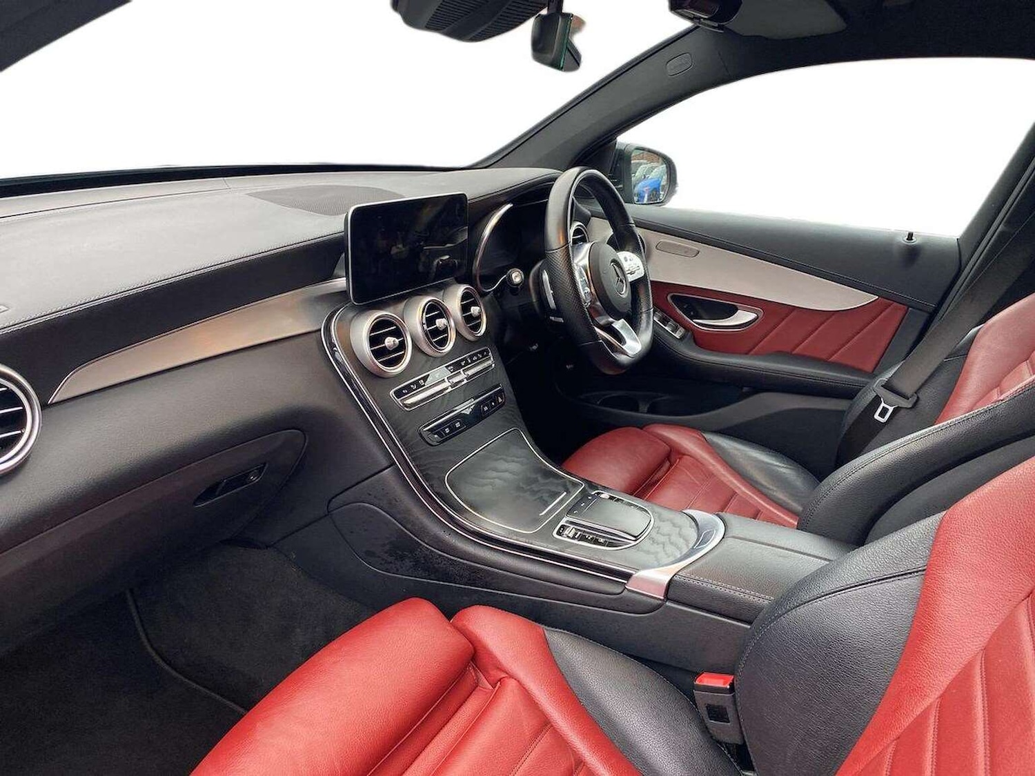 Used Mercedes-Benz GLC 2021 for sale - 77947334: Photo 7