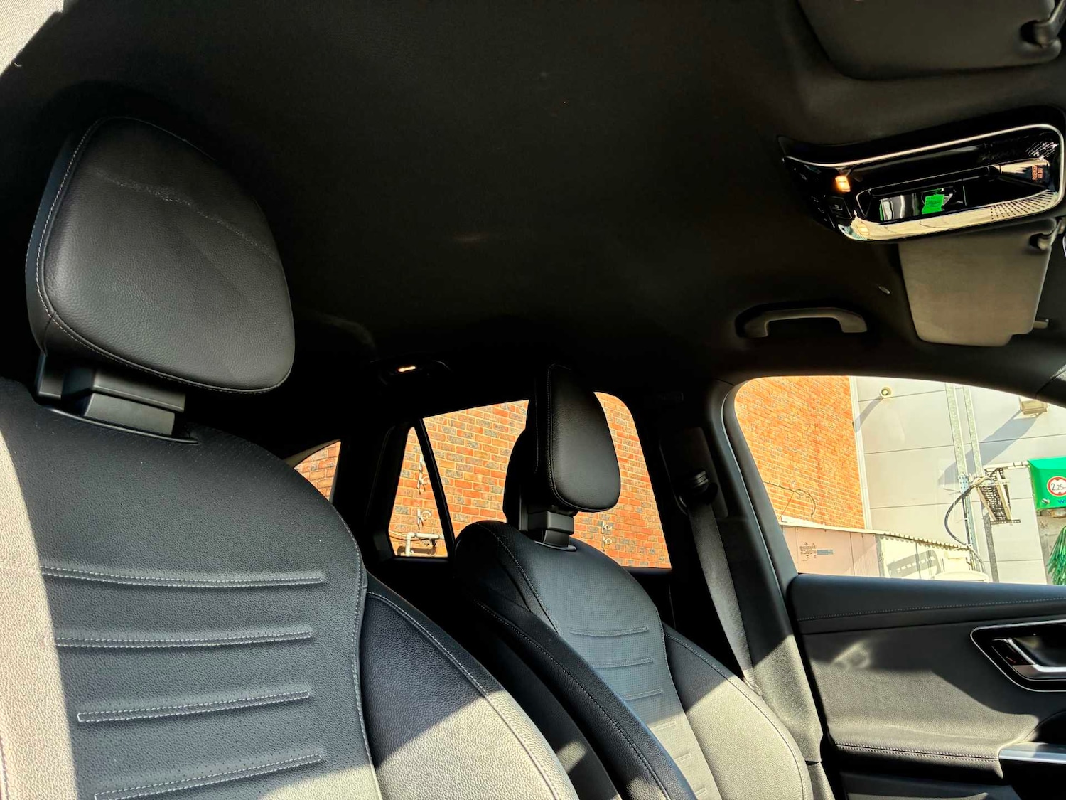 Used Mercedes-Benz GLC 2023 for sale - 78192121: Photo 14