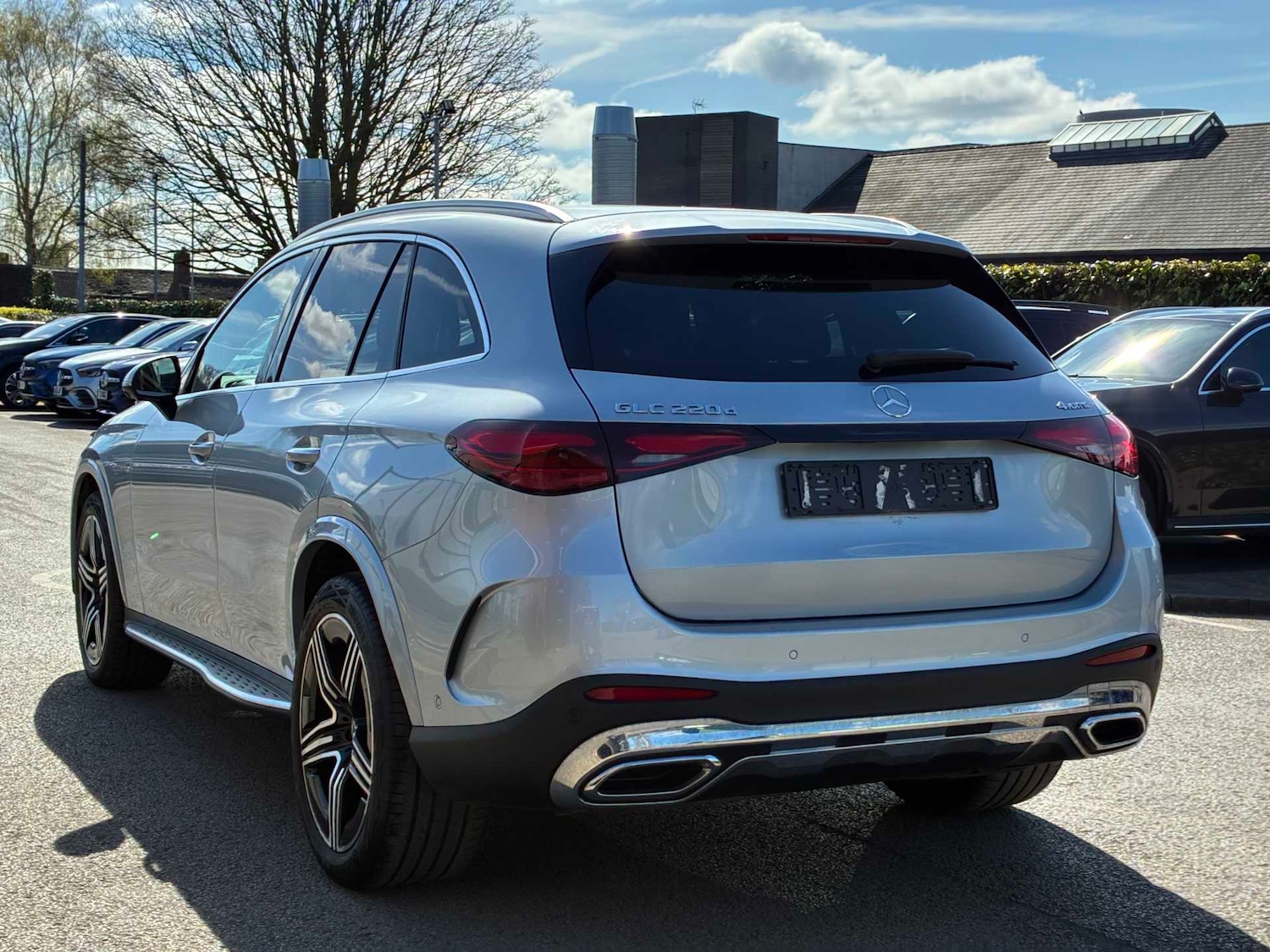 Used Mercedes-Benz GLC 2023 for sale - 78192121: Photo 2