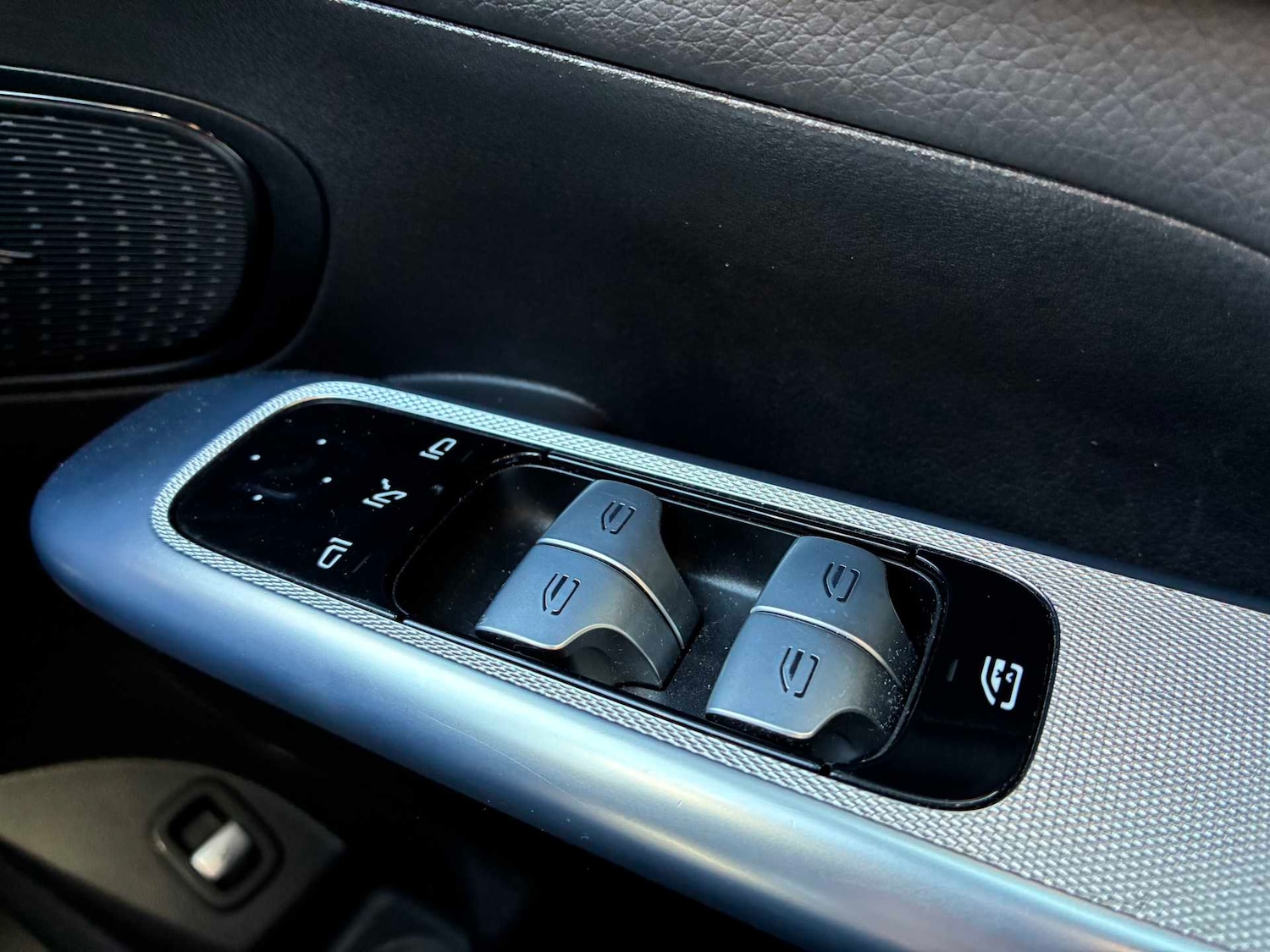 Used Mercedes-Benz GLC 2023 for sale - 78192121: Photo 21