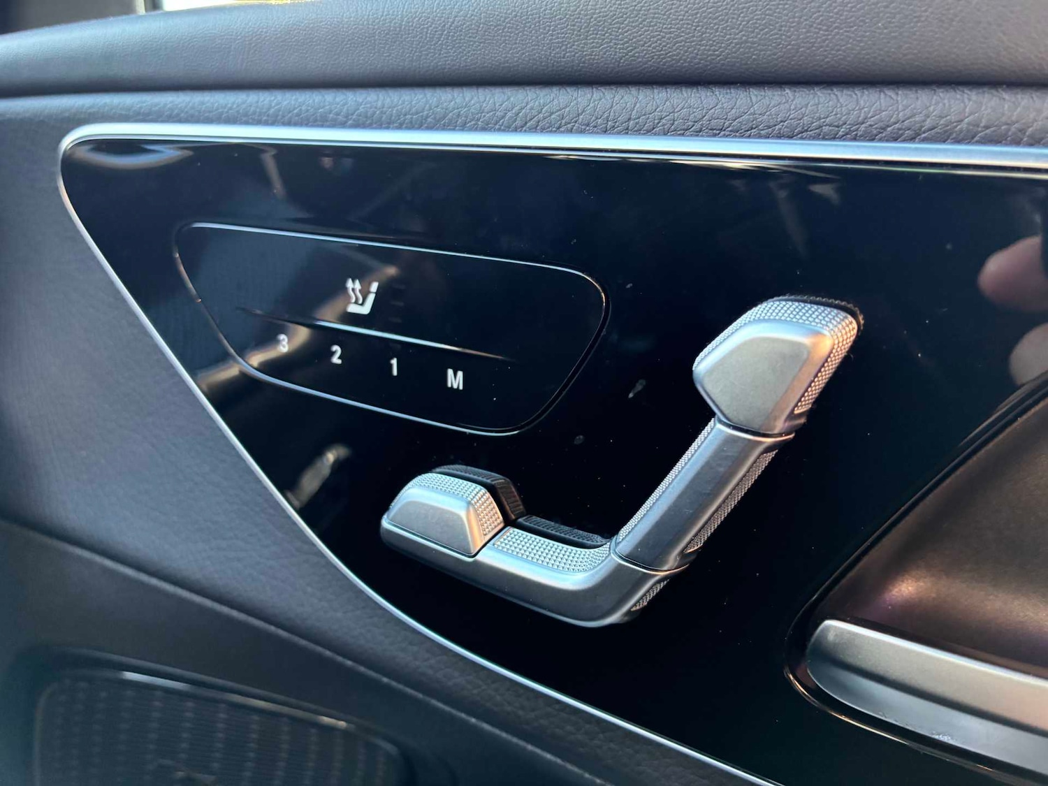 Used Mercedes-Benz GLC 2023 for sale - 78192121: Photo 29