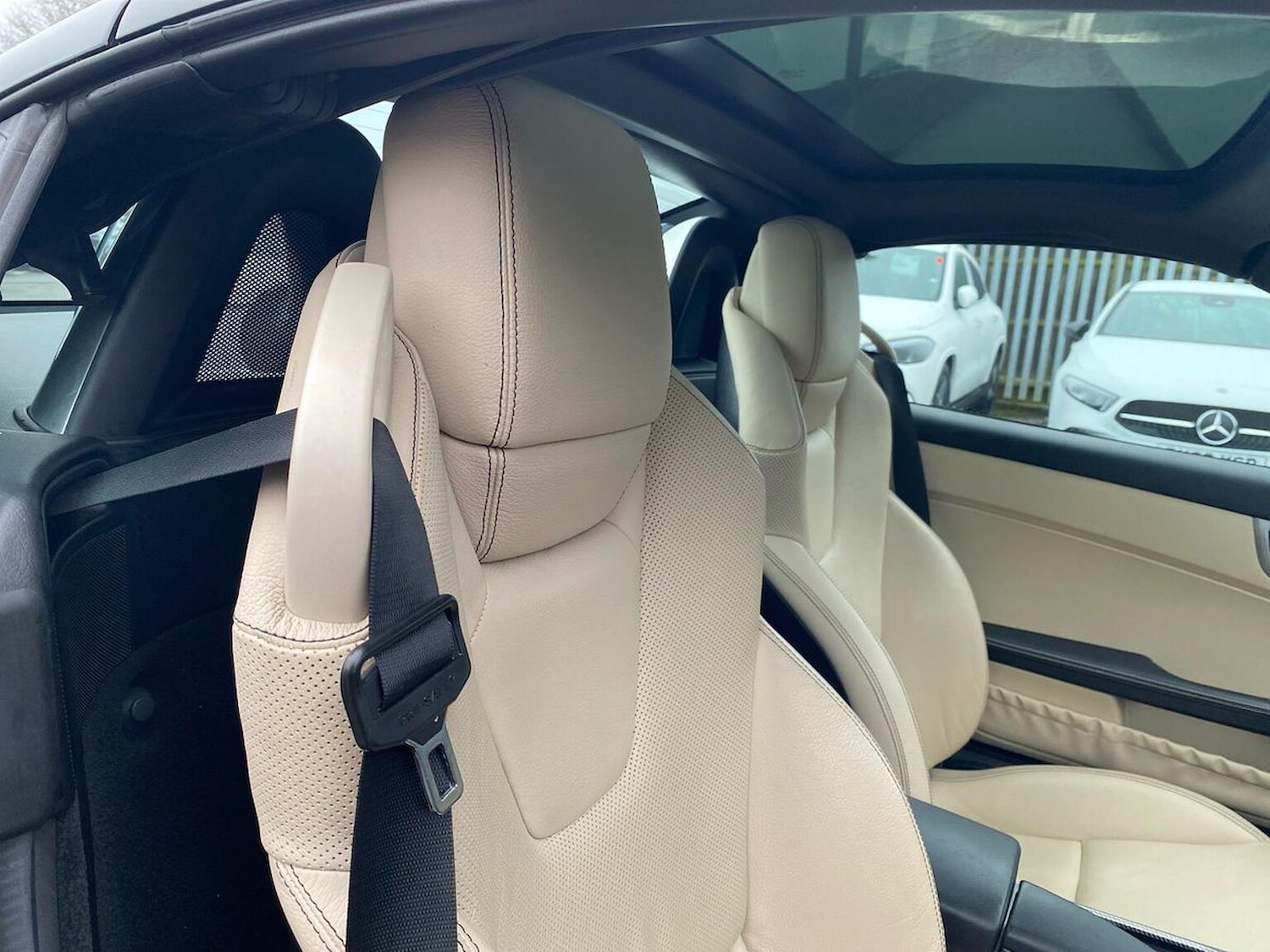 Used Mercedes-Benz SLC 2019 for sale - 76979900: Photo 16