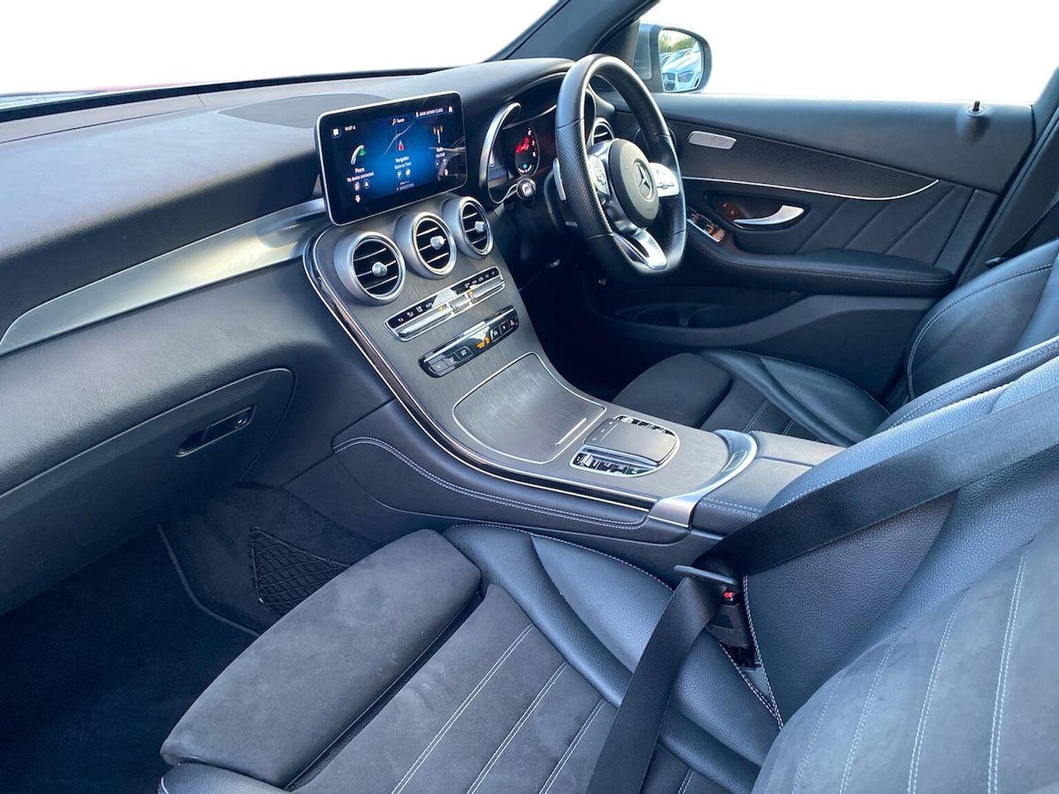 Used Mercedes-Benz GLC 2021 for sale - 76554297: Photo 7