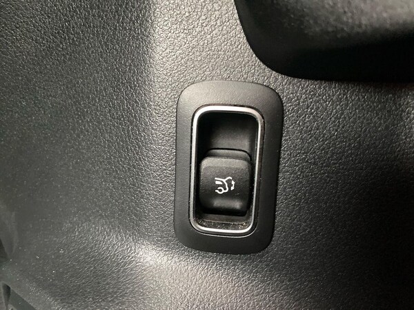 Used Mercedes-Benz GLB 2024 for sale - 76057958: Photo 40