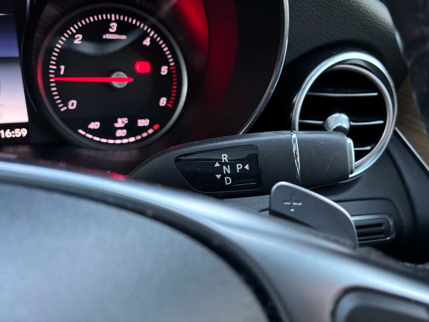 Used Mercedes-Benz GLC 2018 for sale - 78191999: Photo 25