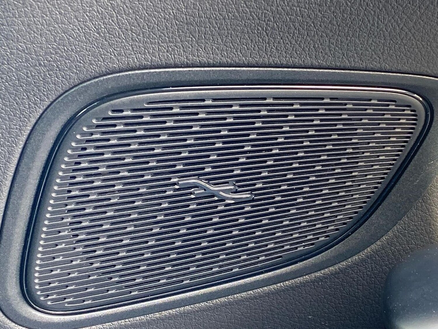 Used Mercedes-Benz GLC 2023 for sale - 76407391: Photo 31