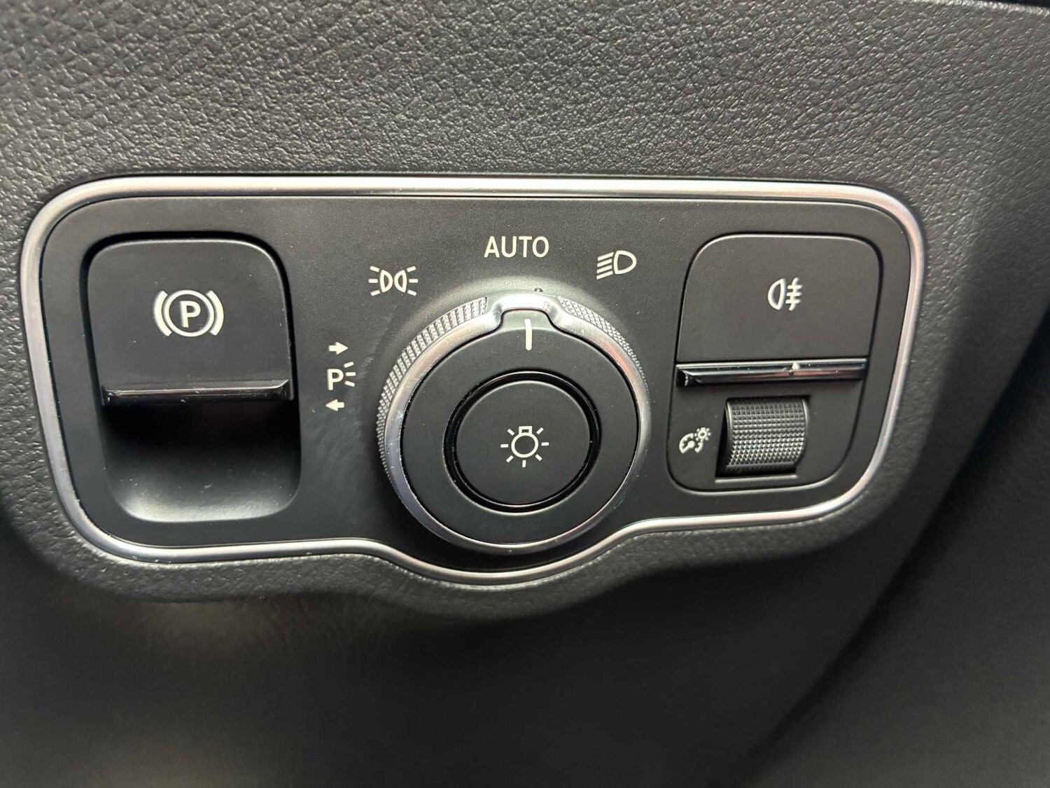 Used Mercedes-Benz GLA 2025 for sale - 78106330: Photo 30