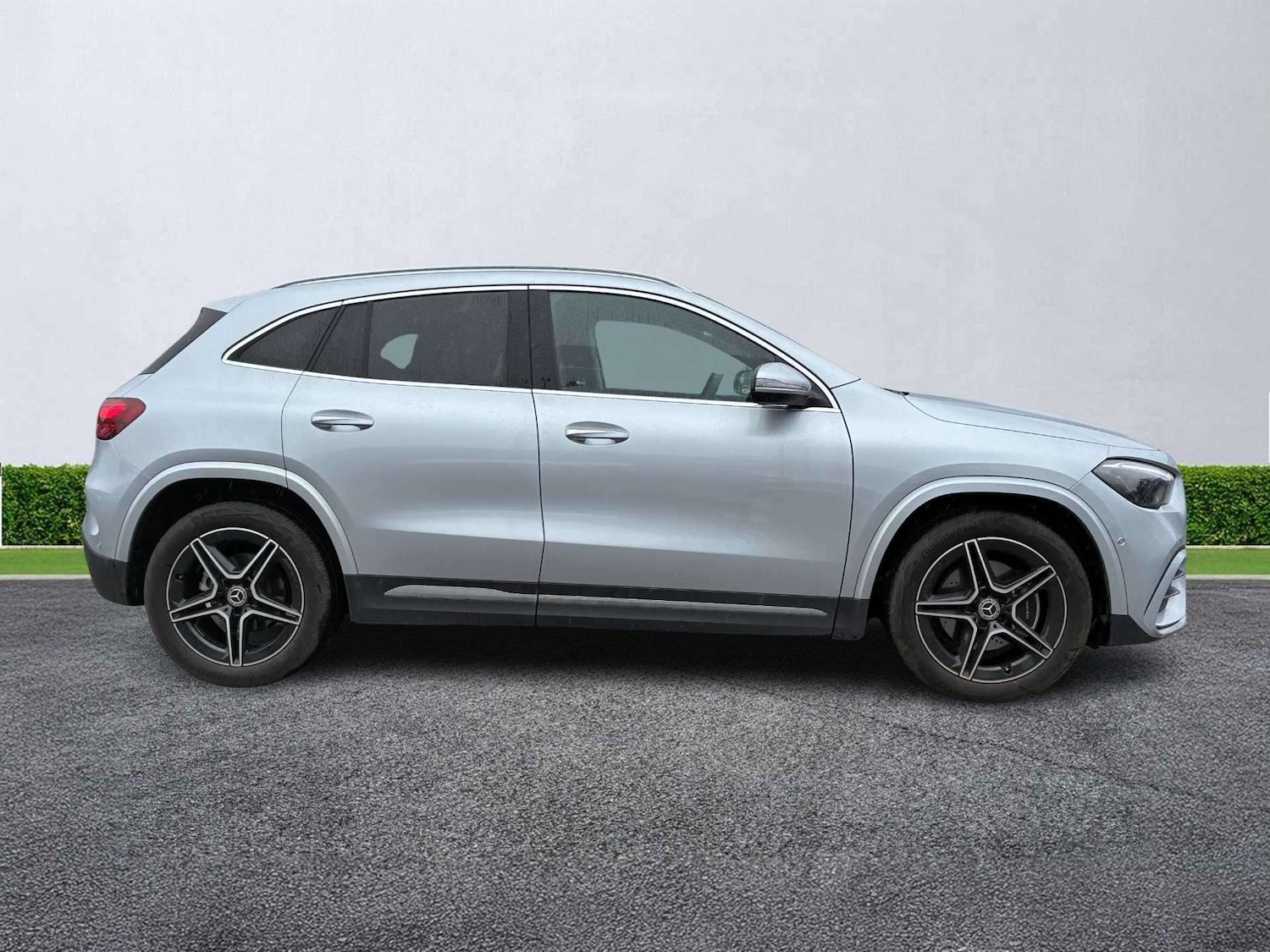 Used Mercedes-Benz GLA 2025 for sale - 78106330: Photo 4