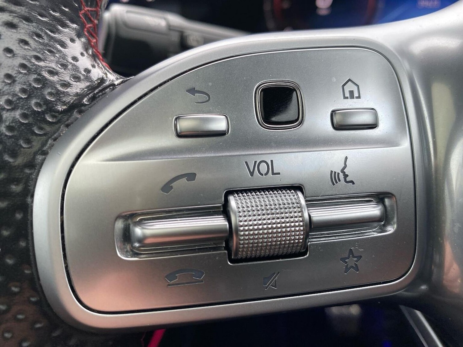 Used Mercedes-Benz EQA 2021 for sale - 76418242: Photo 26