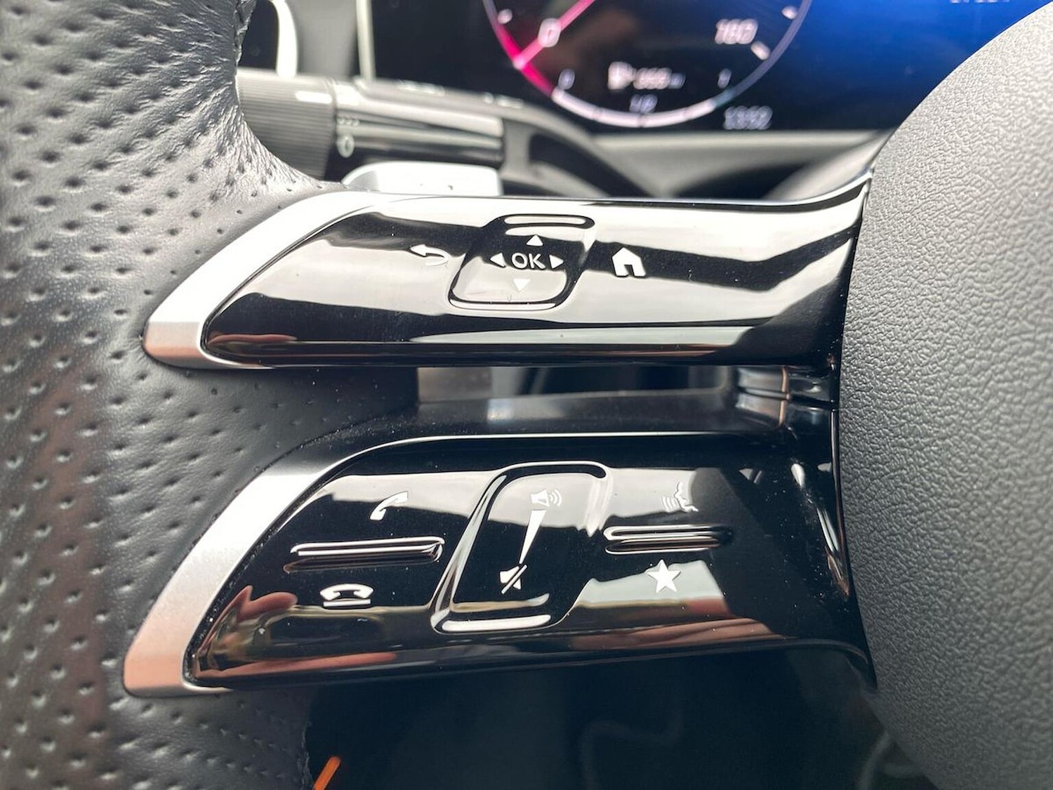 Used Mercedes-Benz E Class 2024 for sale - 76305390: Photo 26