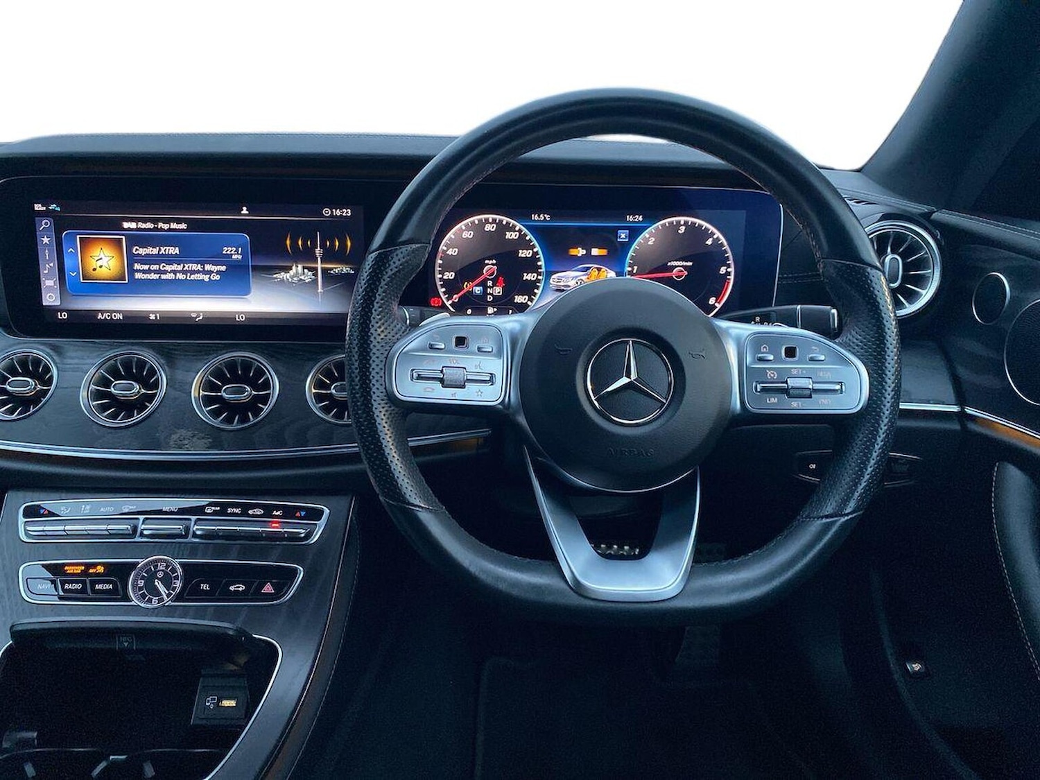 Used Mercedes-Benz E Class 2019 for sale - 76464634: Photo 9