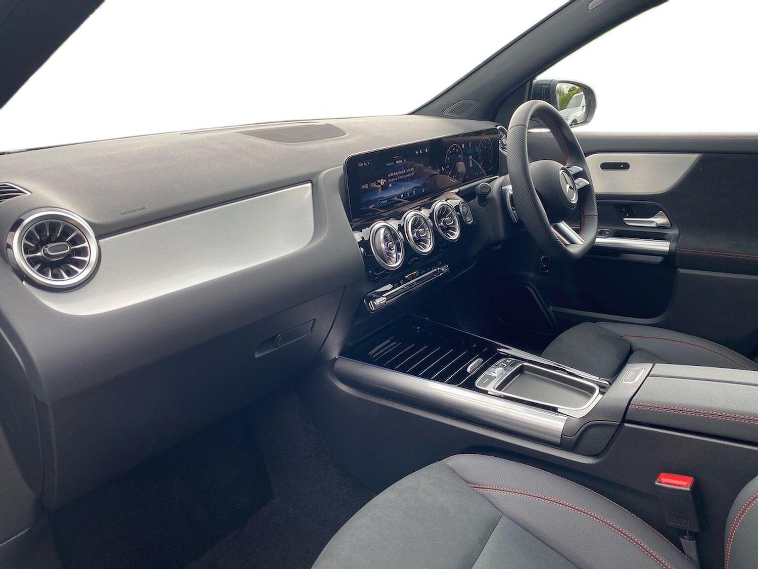 Used Mercedes-Benz GLA 2025 for sale - 76461820: Photo 7