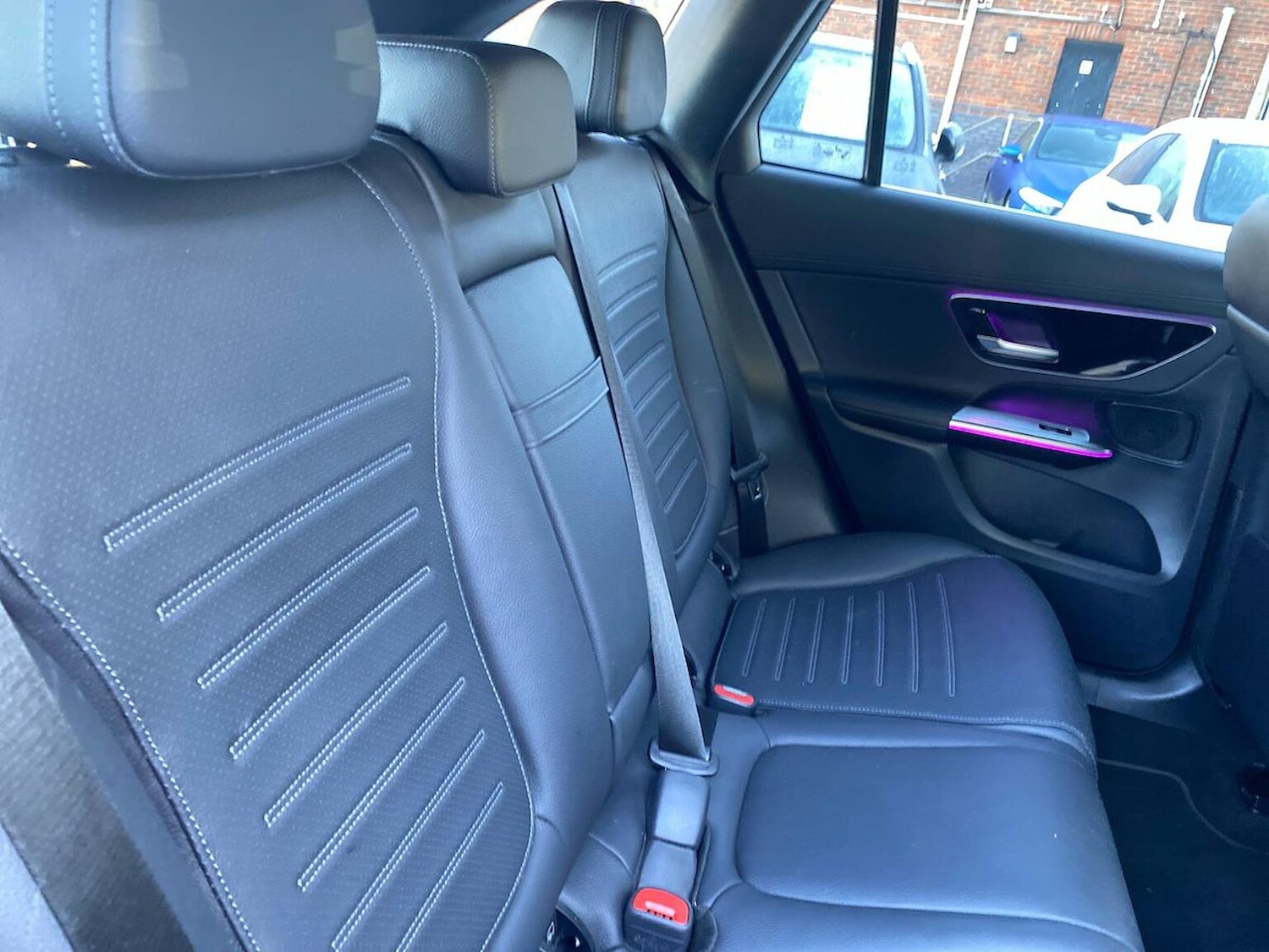 Used Mercedes-Benz GLC 2024 for sale - 76064420: Photo 16