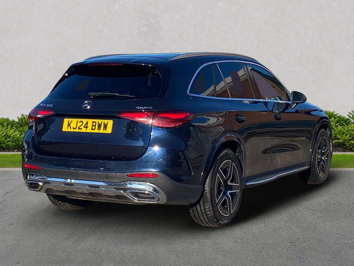 Used Mercedes-Benz GLC 2024 for sale - 76064420: Photo 18