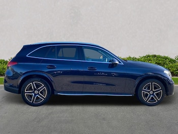 Used Mercedes-Benz GLC 2024 for sale - 76064420: Photo 3