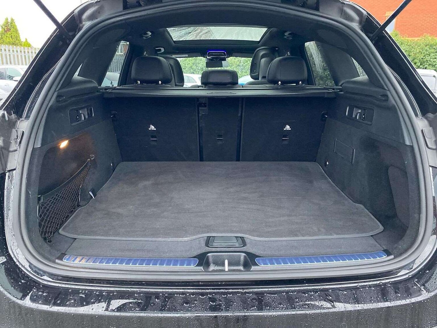 Used Mercedes-Benz GLC 2025 for sale - 77688057: Photo 17