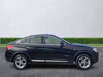 Used BMW X4 2017 for sale - 79043647: Photo