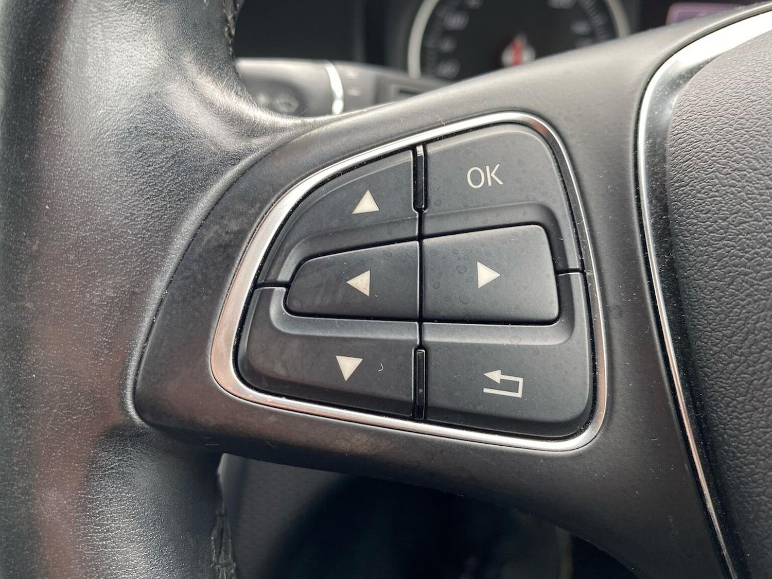 Used Mercedes-Benz A-Class 2015 for sale - 76198411: Photo 26