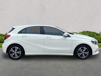 Used Mercedes-Benz A-Class 2015 for sale - 76198411: Photo 3