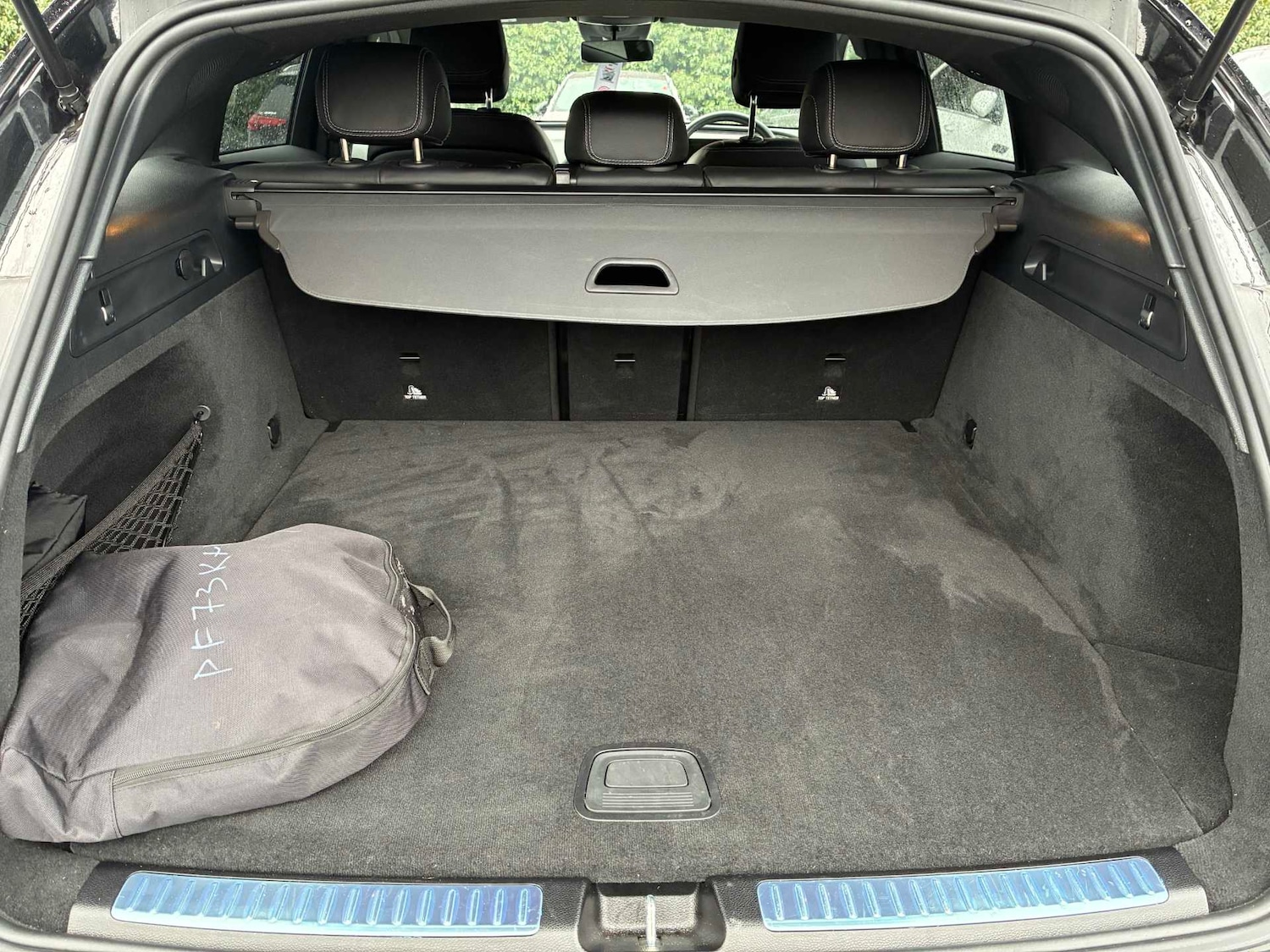 Used Mercedes-Benz EQC 2023 for sale - 78011637: Photo 15