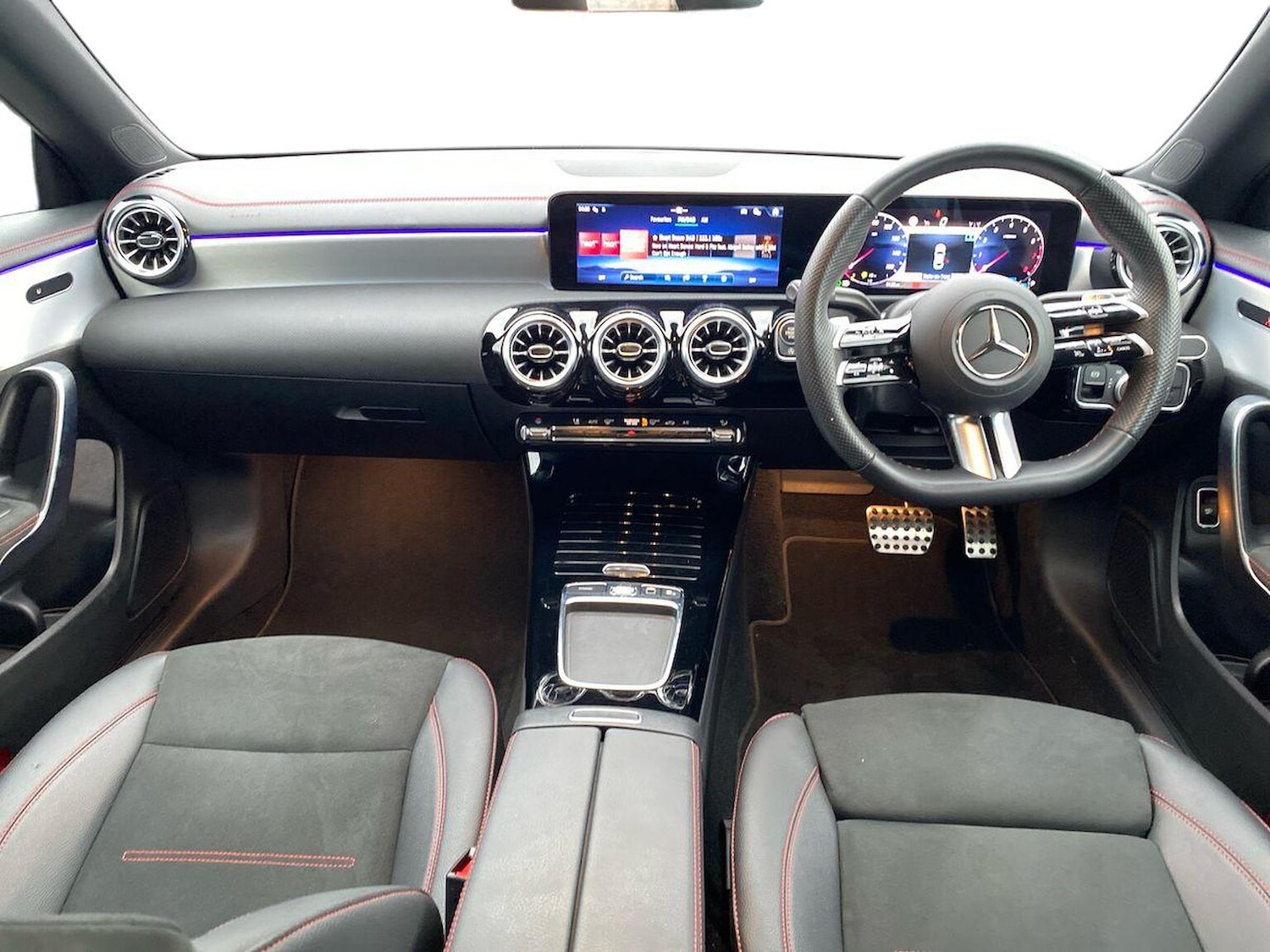 Used Mercedes-Benz CLA 2025 for sale - 76650262: Photo 8