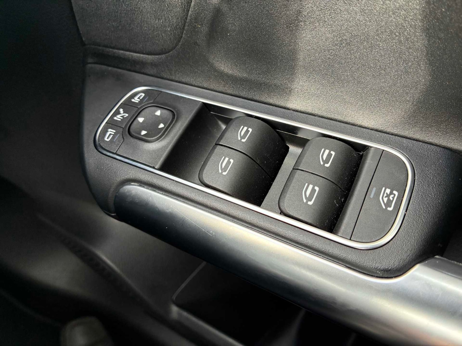 Used Mercedes-Benz GLA 2025 for sale - 77980039: Photo 27