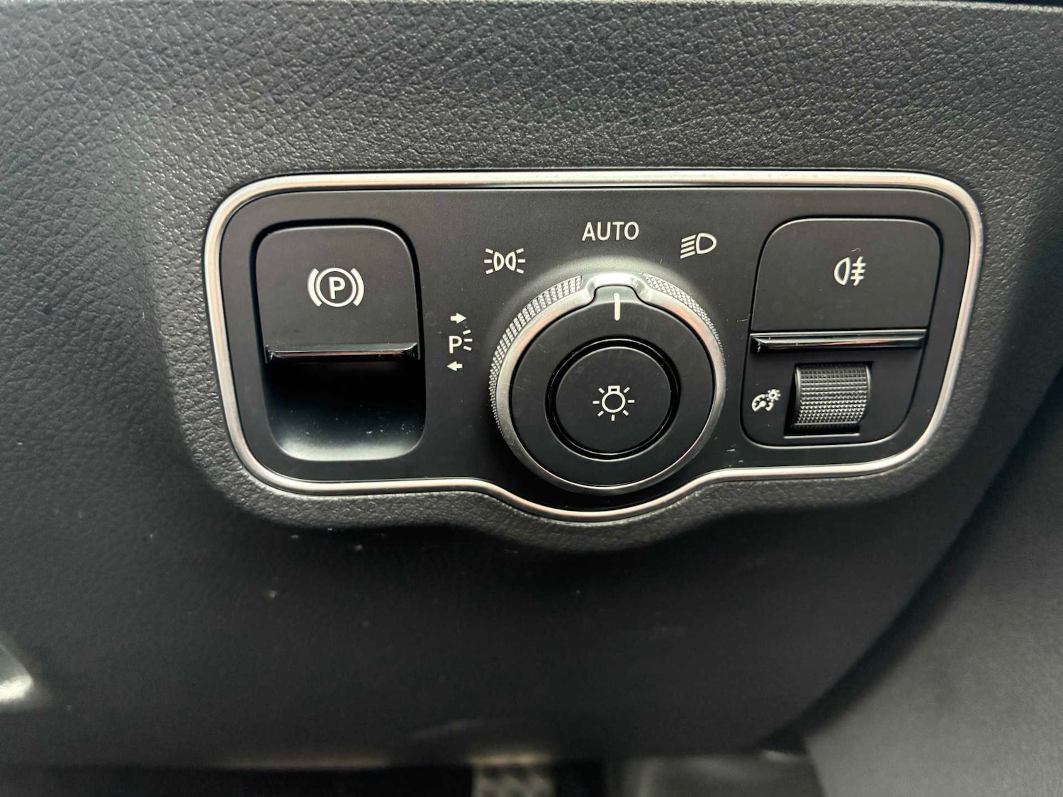 Used Mercedes-Benz GLA 2025 for sale - 77980039: Photo 29