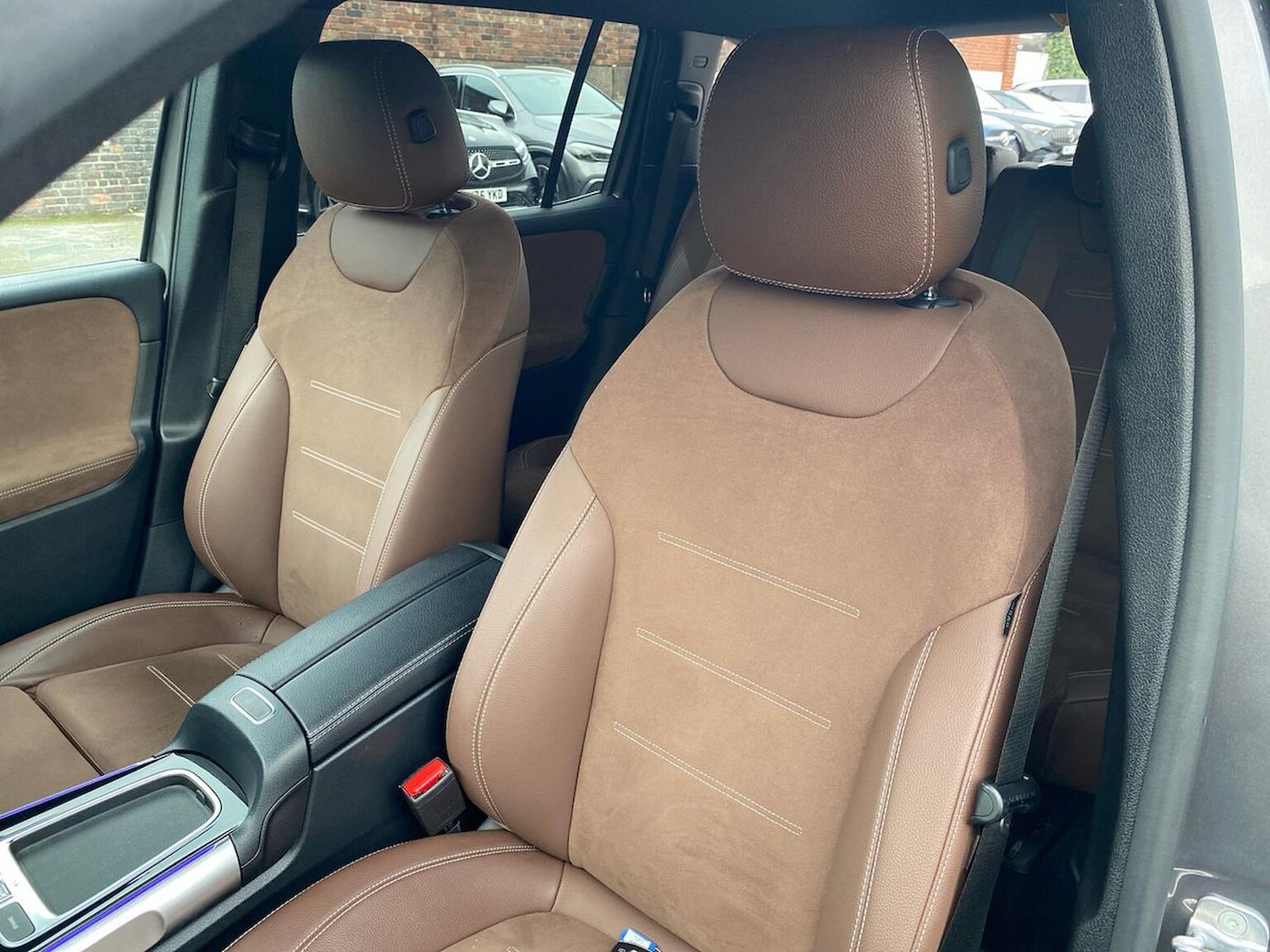 Used Mercedes-Benz GLB 2024 for sale - 77033510: Photo 41