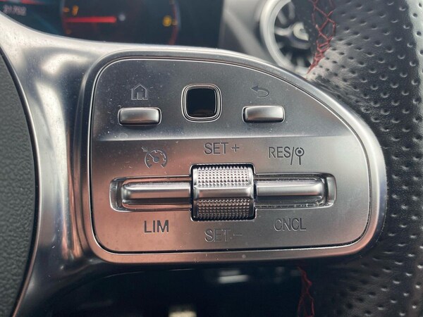 Used Mercedes-Benz GLA 2023 for sale - 76170707: Photo 27