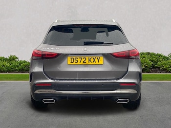 Used Mercedes-Benz GLA 2023 for sale - 76170707: Photo 4