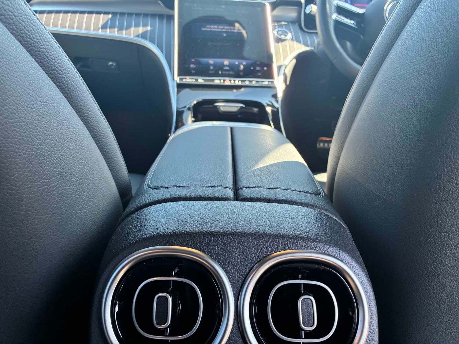 Used Mercedes-Benz C Class 2025 for sale - 78191853: Photo 13