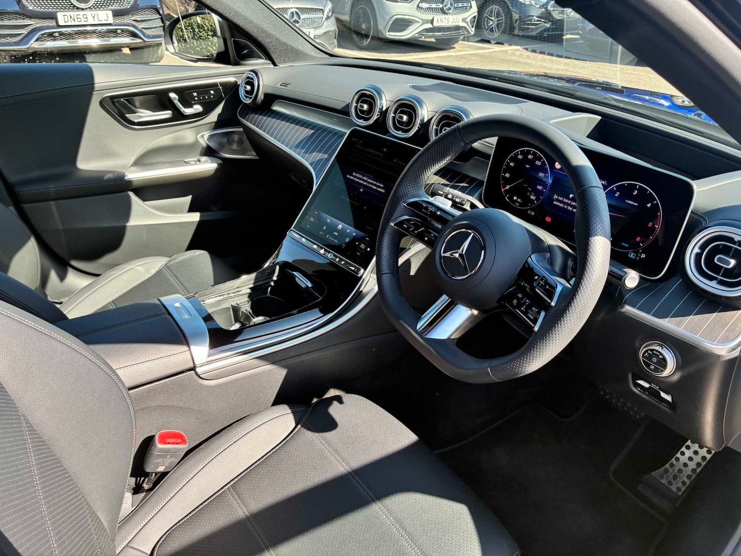 Used Mercedes-Benz C Class 2025 for sale - 78191853: Photo 15