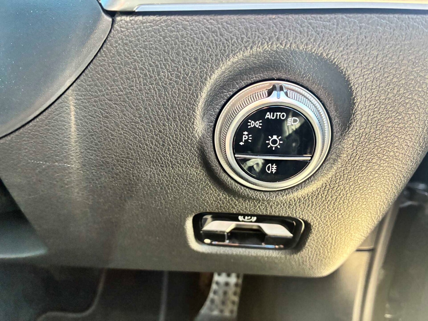 Used Mercedes-Benz C Class 2025 for sale - 78191853: Photo 40