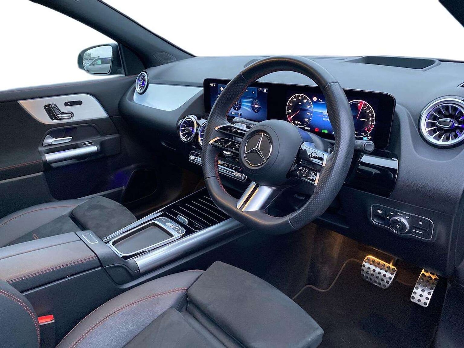 Used Mercedes-Benz GLA 2024 for sale - 77688036: Photo 15