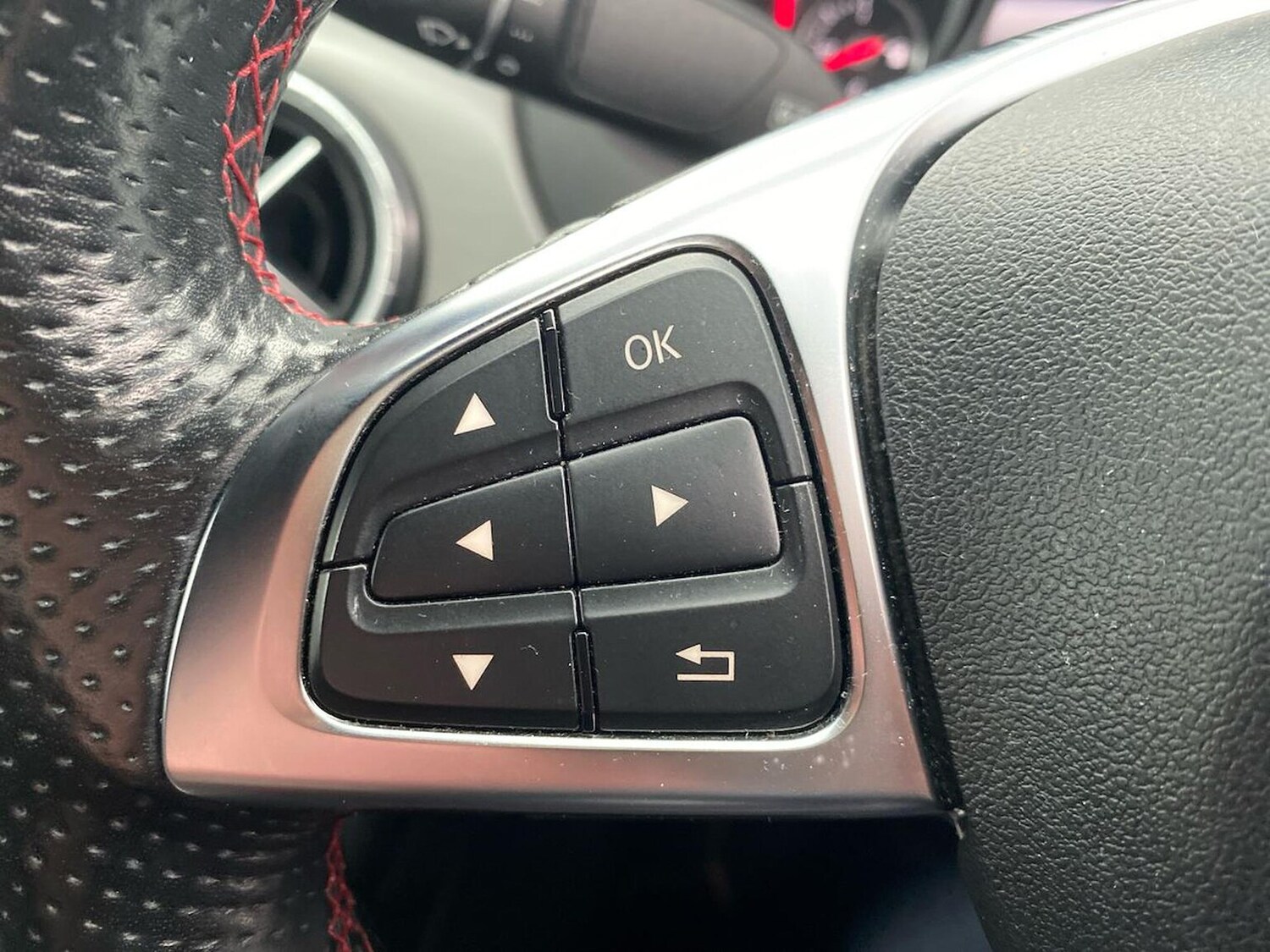 Used Mercedes-Benz CLA 2016 for sale - 76464635: Photo 26