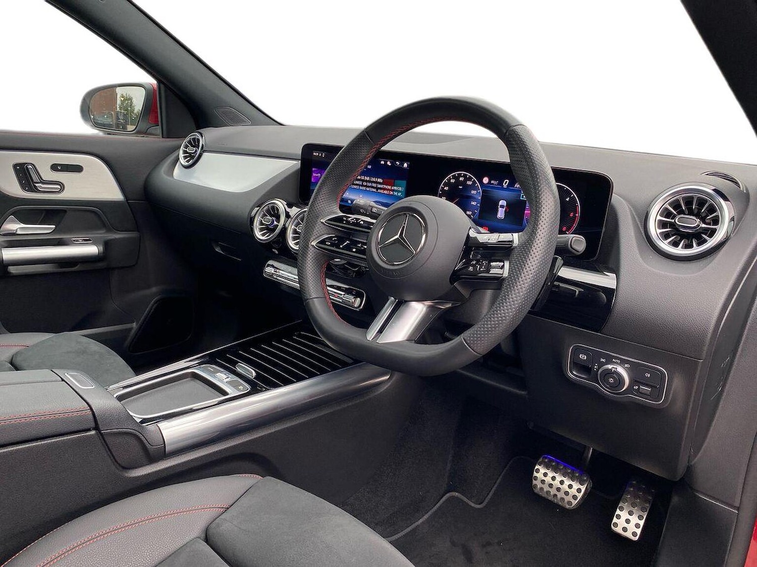 Used Mercedes-Benz GLA 2024 for sale - 76310138: Photo 15