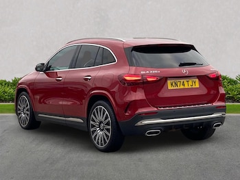 Used Mercedes-Benz GLA 2024 for sale - 76310138: Photo 2