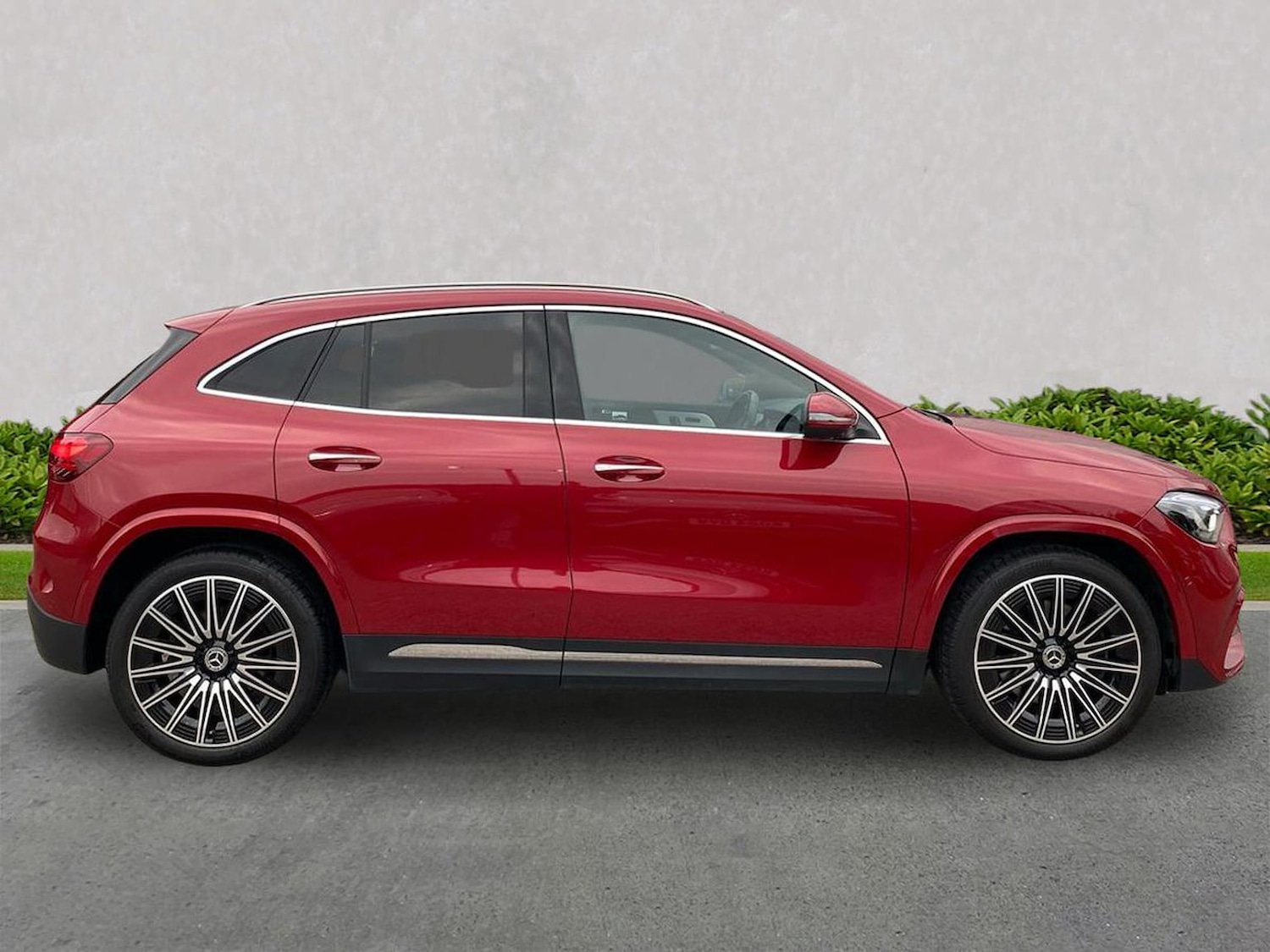 Used Mercedes-Benz GLA 2024 for sale - 76310138: Photo 3