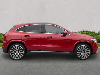 Used Mercedes-Benz GLA 2024 for sale - 76310138: Photo 3