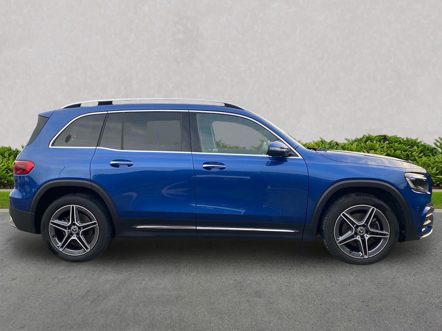 Used Mercedes-Benz GLB 2024 for sale - 76497286: Photo 3