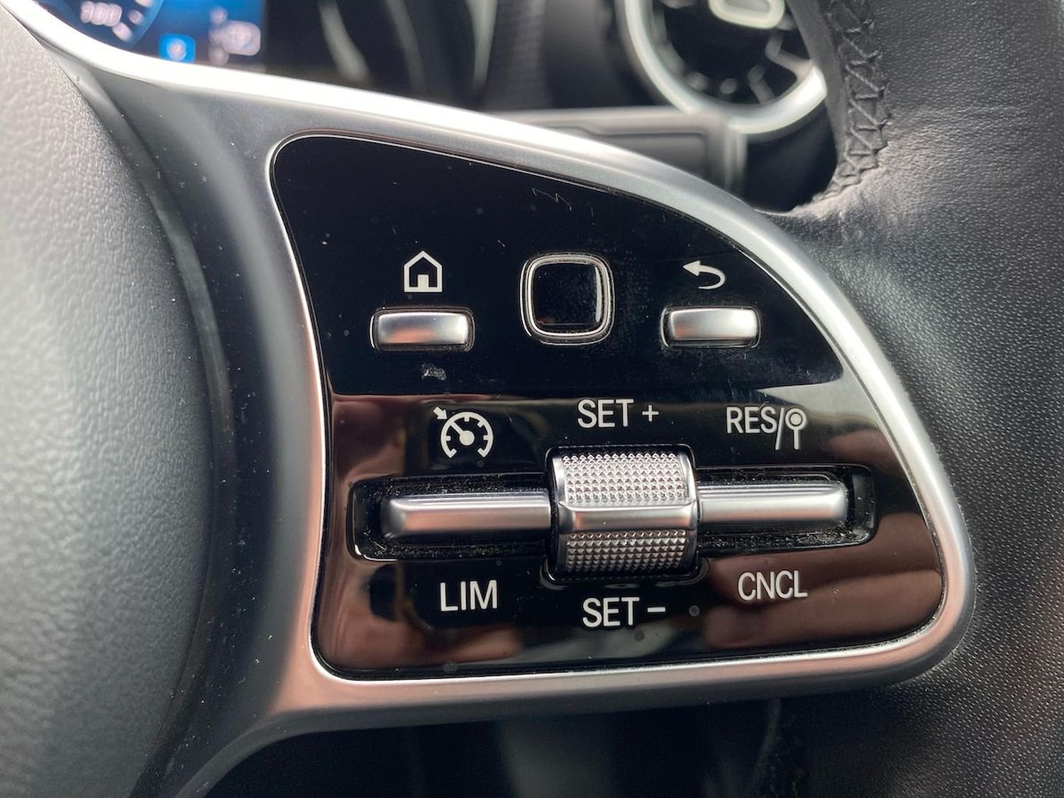 Used Mercedes-Benz A-Class 2019 for sale - 76299423: Photo 27